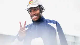 Michy Batshuayi, Suudi Arabistan'ın Abha Club Ekibiyle Anlaştı