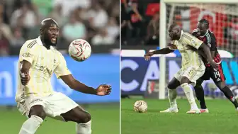 Johan Boskamp'tan Romelu Lukaku'ya Eleştiri: "İzlenecek Gibi Değildi"