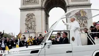 Papa Leo XIV, Açık Hava Ayini Öncesinde Paris'te Coşkuyla Karşılandı