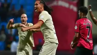 Porto, Chris Smalling'i Transfer Etti