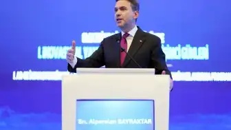 Bakan Bayraktar: Milli Enerji 2040 vizyonu 5 Kasım'da açıklanacak, 100 milyar dolarlık yatırım öngörülüyor