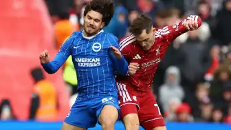 Ferdi Kadıoğlu, Liverpool Maçının Başlarında Sakatlanarak Oyundan Çıktı