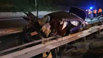 Kağıthane'de Trafik Kazası: 1 Ölü, 2 Yaralı