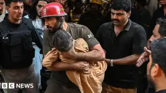 Pakistan'da Okul Çatısı Çöktü: 33 Öğrenci ve 1 Öğretmen Hayatını Kaybetti