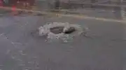 Ankara'da Şiddetli Dolu ve Sağanak Yağışı Yaşamı Olumsuz Etkiledi