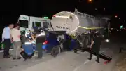 Adana TAG Otoyolu'nda tankerle çarpışan otomobildeki baba hayatını kaybetti, 2 çocuk yaralandı