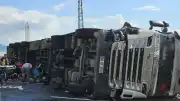 Ağrı'da Zincirleme Trafik Kazası: 1 Ölü, 4 Yaralı