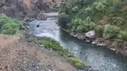 Bitlis Mutki'de dereye giren 3 kardeşten 1'i yaşamını yitirdi, 1'i kayıp