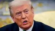 Trump'tan İran'a Sert Uyarı: Bedelini Ödeyecekler