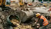 Almanya'da Hastane Otoparkında 18.5 Kilo Roma Altın Hazinesi Bulundu