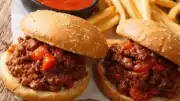 Amerikan Mutfağının Sevilen Lezzeti: Sloppy Joe Tarifi Paylaşıldı