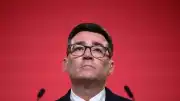 İngiltere İşçi Partisi Liderlik Yarışı Tamamlandı: Andy Burnham Yeni Başbakan Oluyor