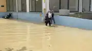 Kastamonu'da Şiddetli Yağış Sel Felaketine Yol Açtı: Tahliyeler ve Yol Kapanmaları Yaşanıyor