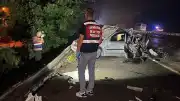 Kocaeli'de Emniyet Şeridinde Trafik Kazası: 1 Çocuk Öldü