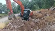 Sakarya'da İş Makinesiyle Define Kazısı Yapan 5 Şüpheli Yakalandı