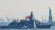 Türk Deniz Kuvvetleri'ne ait TCG Oruçreis, ABD'nin 250. kuruluş yılı törenleri için New York Limanı'na ulaştı