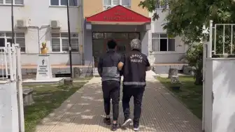 4 yıl 6 ay hapis cezasıyla aranan firari şahıs Erzin'de yakalandı
