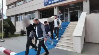 Iğdır'da Düzensiz Göçmen Sevk ve Barındırma Operasyonu: 3 Tutuklama