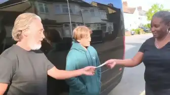 Murat Arkın Londra'da Yaşıyor: Yazılım ve Oyunculuk Kariyeri