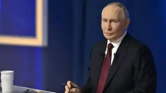 Putin, Zelenskiy ile Nihai Anlaşma İçin Görüşebileceğini Söyledi