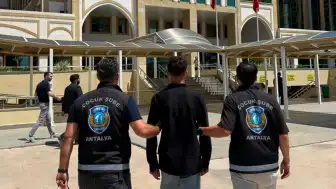 Antalya'da 'Devlet biziz' paylaşımı yapan 17 yaşındaki E.K. adli kontrolle serbest bırakıldı