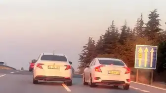 Eskişehir-Bursa Kara Yolunda İki Araç Arasında Trafik Tehlikesi