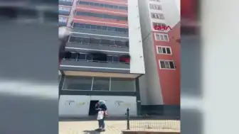 Kahramanmaraş'ta Bir Binada Yangın Çıktı: 2 Can Kaybı