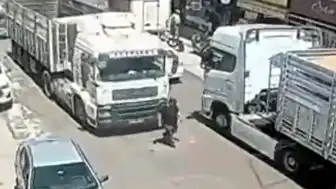 Edirne'de TIR Kazası: Yaya Hayatını Kaybetti