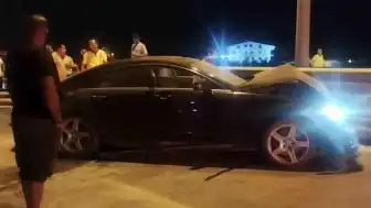 Antalya'da Alkollü Sürücü Kaza Yaptı, Kavşak Trafiğe Kapandı