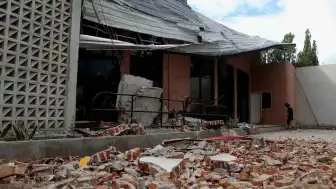 Endonezya Sulawesi Adası'nda 6.7 Büyüklüğünde Deprem: 1 Ölü, 38 Yaralı