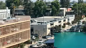 California'da Bankada Bombalı Tehdit: Şüpheli Şahıs Teslim Olmadı