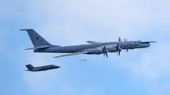Norveç Denizi'nde İngiliz Savaş Uçakları Rus Uçağını Engelledi