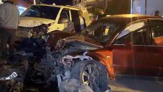 Aksaray'da Alkollü Sürücü 4 Araca Çarptı: 2 Yaralı, Sürücüye 290 Bin TL Ceza