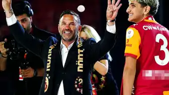 Ali Yiğit Buruk'un formasında M.B. ismi dikkat çekti