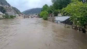 Amasya Valisi Bakan'dan Yeşilırmak Taşkın Uyarısı
