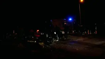 Antalya'da Çöp Kamyonu ile Motosiklet Çarpıştı: 2 Kişi Hayatını Kaybetti