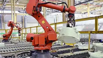 Çin İmalat Sektörü PMI'ı Mayısta 50'ye Geriledi