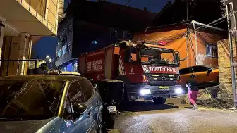 Eyüpsultan'da Bodrum Katında Yangın: 4 Ağır Yaralı