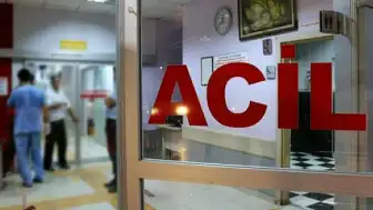 Fatih'te Otelde Çıkan Yangında Bir Kişi Hayatını Kaybetti