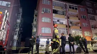 Gebze'de Kolonlardan Ses Gelen 7 Katlı Bina Boşaltıldı
