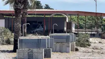 Hatay'ın Dörtyol İlçesinde Şiddetli Yağış Nedeniyle Araçlar Sular Altında Kaldı