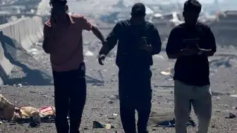 İran'ın Çabahar kentinde patlama sesi paniğe yol açtı