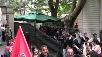 İstanbul Bilgi Üniversitesi'nin Kapatılmasına Öğrencilerden Tepki