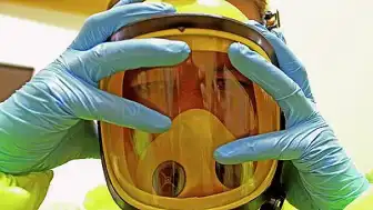 İtalya'da Ebola Şüphesi: İki Kişide Hastalık Belirtileri Görüldü