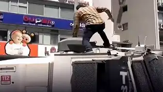 İzmir'de Miting Öncesi Olaylarda TOMA'ya Çıkan Şüpheli D.Y. Tutuklandı