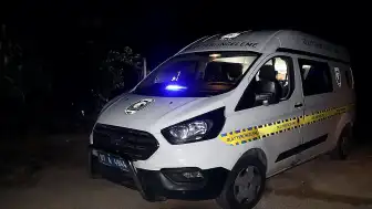 Kepez'de Borç Tartışması Kanla Bitti: 1 Kişi Bıçaklanarak Öldürüldü