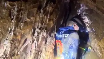Laos'ta Sel Sularıyla Kapanan Mağarada Mahsur Kalan 5 Kişiye Ulaşıldı
