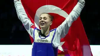 Merve Dinçel Kavurat'tan Üçüncü Avrupa Şampiyonluğu
