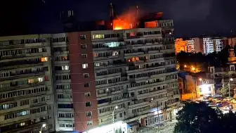 NATO Üyesi Romanya'da Apartmana Rus İHA'sı Düştü: 2 Yaralı