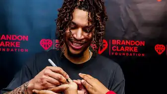 NBA Oyuncusu B.C. Hayatını Kaybetti